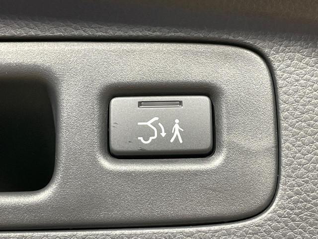 ヴェゼル ｅ：ＨＥＶ　ＰＬａＹ　純正９型ナビ　バックカメラ　衝突軽減　レーダークルーズ　ハーフレザーシート　ドラレコ　デジタルインナーミラー　ＬＥＤヘッド　ＥＴＣ２．０　純正１８インチＡＷ　オートハイビーム（42枚目）