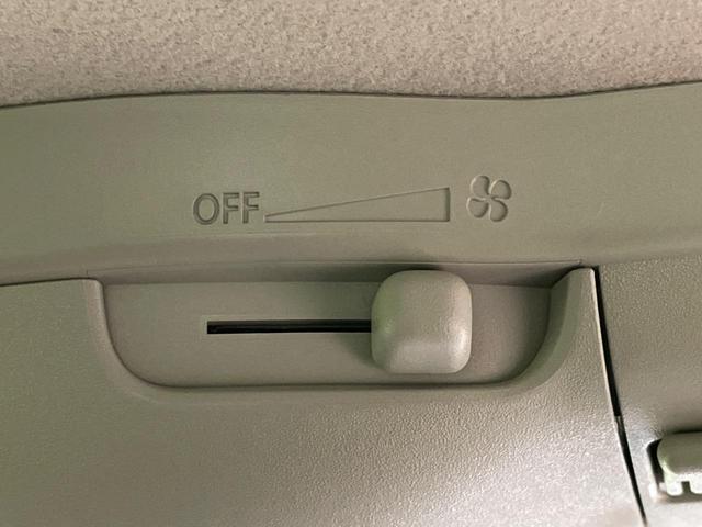 ソリオバンディット ハイブリッドＭＶ　登録済未使用車　両側電動スライドドア　衝突軽減　コーナーセンサー　スマートキー　ＬＥＤヘッド　純正１５インチＡＷ　オートハイビーム　車線逸脱警報　オートライト　オートエアコン　ＬＥＤフォグ（35枚目）