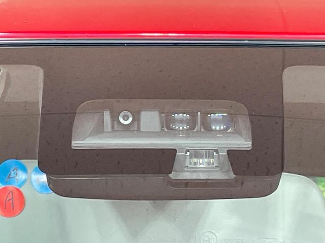 スイフトスポーツ ベースグレード　ターボ　純正ナビ　全周囲カメラ　衝突軽減　ドラレコ　パドルシフト　スマートキー　シートヒーター　ＬＥＤヘッド　ＥＴＣ　純正１７インチＡＷ　車線逸脱警報　オートライト　Ｂｌｕｅｔｏｏｔｈ　ＣＤ（3枚目）