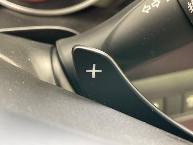 スイフトスポーツ ベースグレード　ターボ　純正ナビ　全周囲カメラ　衝突軽減　ドラレコ　パドルシフト　スマートキー　シートヒーター　ＬＥＤヘッド　ＥＴＣ　純正１７インチＡＷ　車線逸脱警報　オートライト　Ｂｌｕｅｔｏｏｔｈ　ＣＤ（7枚目）