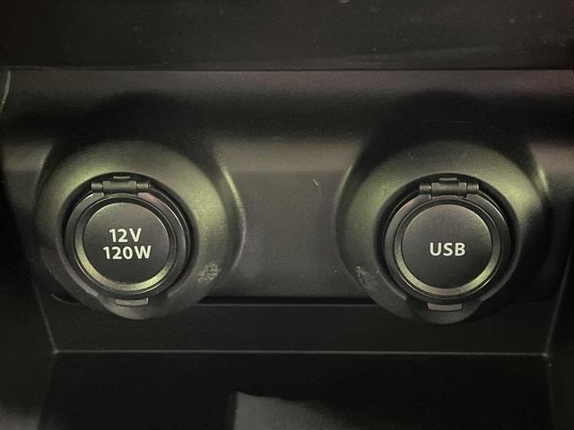 スイフトスポーツ ベースグレード　ターボ　純正ナビ　全周囲カメラ　衝突軽減　ドラレコ　パドルシフト　スマートキー　シートヒーター　ＬＥＤヘッド　ＥＴＣ　純正１７インチＡＷ　車線逸脱警報　オートライト　Ｂｌｕｅｔｏｏｔｈ　ＣＤ（44枚目）