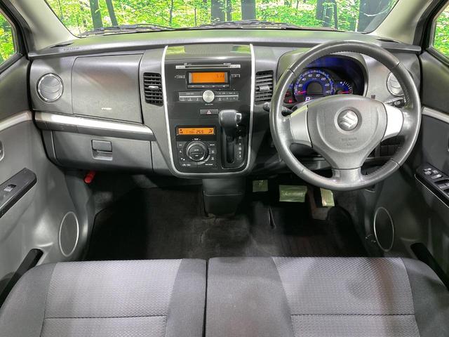 ワゴンRスティングレー X スマートキー HIDヘッド フォグライト オートエアコン CD 純正14インチAW 電動格納ミラー プライバシーガラス 革巻きハンドル ドアバイザー 盗難防止システム(2枚目)