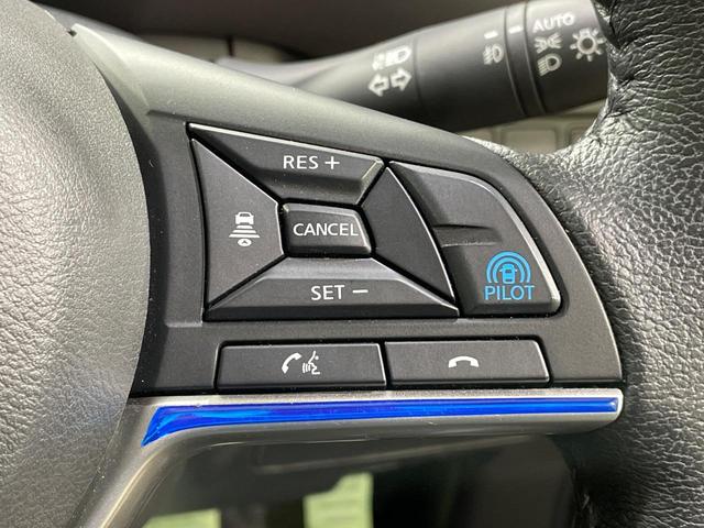 セレナ ｅ－パワー　ハイウェイスターＶ　両側電動スライドドア　後席モニター　純正９型ナビ　全周囲カメラ　セーフティパックＡ　衝突軽減　プロパイロット　デジタルインナーミラー　ＢＳＭ　ドラレコ　コーナーセンサー　ＬＥＤヘッド＆フォグ　ＥＴＣ（4枚目）