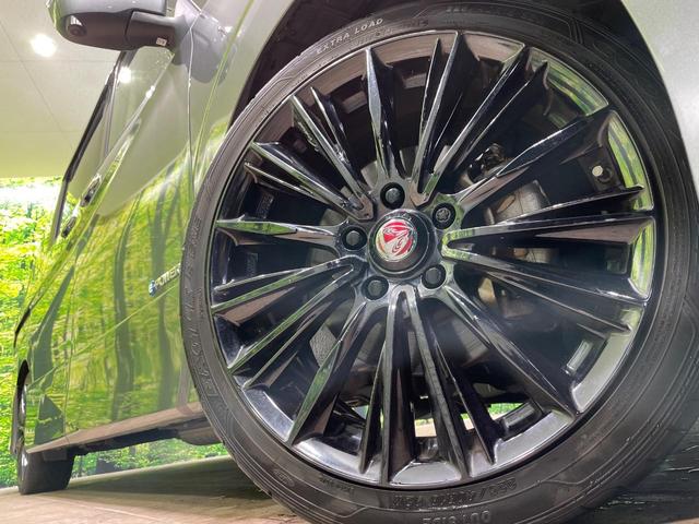 セレナ ｅ－パワー　ハイウェイスターＶ　両側電動スライドドア　後席モニター　純正９型ナビ　全周囲カメラ　セーフティパックＡ　衝突軽減　プロパイロット　デジタルインナーミラー　ＢＳＭ　ドラレコ　コーナーセンサー　ＬＥＤヘッド＆フォグ　ＥＴＣ（14枚目）