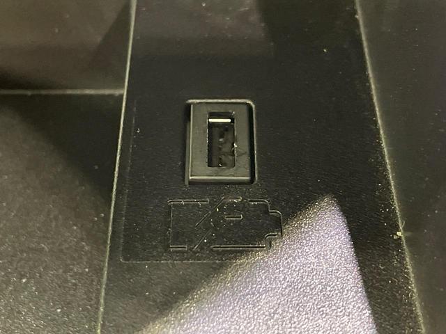 セレナ ｅ－パワー　ハイウェイスターＶ　両側電動スライドドア　後席モニター　純正９型ナビ　全周囲カメラ　セーフティパックＡ　衝突軽減　プロパイロット　デジタルインナーミラー　ＢＳＭ　ドラレコ　コーナーセンサー　ＬＥＤヘッド＆フォグ　ＥＴＣ（37枚目）