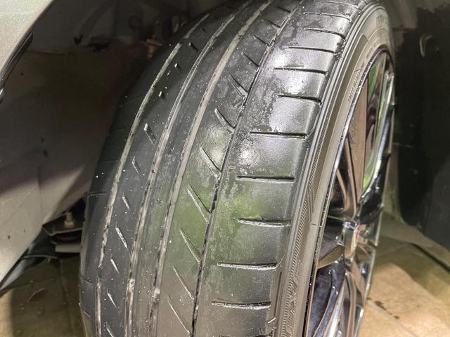 セレナ ｅ－パワー　ハイウェイスターＶ　両側電動スライドドア　後席モニター　純正９型ナビ　全周囲カメラ　セーフティパックＡ　衝突軽減　プロパイロット　デジタルインナーミラー　ＢＳＭ　ドラレコ　コーナーセンサー　ＬＥＤヘッド＆フォグ　ＥＴＣ（42枚目）