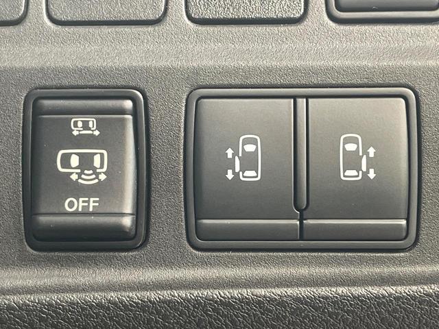 セレナ ｅ－パワー　ハイウェイスターＶ　純正９型ナビ　全周囲カメラ　衝突軽減　レーダークルーズ　コーナーセンサー　車線逸脱警報　両側電動スライドドア　スマートキー　ドラレコ　ＬＥＤヘッド＆フォグ　純正１５インチＡＷ　ダブルエアコン（6枚目）