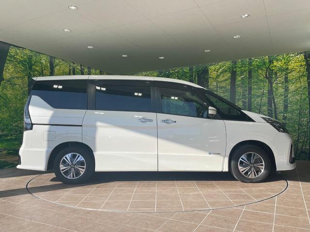 セレナ ｅ－パワー　ハイウェイスターＶ　純正９型ナビ　全周囲カメラ　衝突軽減　レーダークルーズ　コーナーセンサー　車線逸脱警報　両側電動スライドドア　スマートキー　ドラレコ　ＬＥＤヘッド＆フォグ　純正１５インチＡＷ　ダブルエアコン（52枚目）