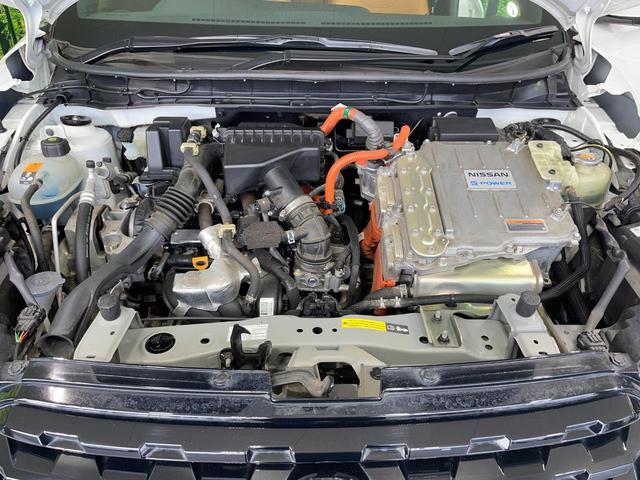 キックス X ツートーンインテリアエディション 9型ナビ 全周囲カメラ 衝突軽減 プロパイロット デジタルインナーミラー シートヒーター コーナーセンサー スマートキー LEDヘッド ルーフレール ビルトインETC 純正17インチアルミ(17枚目)