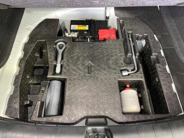 キックス X ツートーンインテリアエディション 9型ナビ 全周囲カメラ 衝突軽減 プロパイロット デジタルインナーミラー シートヒーター コーナーセンサー スマートキー LEDヘッド ルーフレール ビルトインETC 純正17インチアルミ(28枚目)