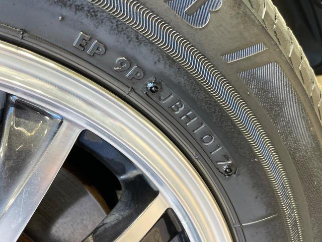 フリード Ｇ　ジャストセレクション　電動スライドドア　純正ナビ　バックカメラ　ドラレコ　ＨＩＤヘッド　ＥＴＣ　オートエアコン　ＣＤ　ＤＶＤ再生　フルセグ　盗難防止システム　プライバシーガラス　１４インチＡＷ（47枚目）