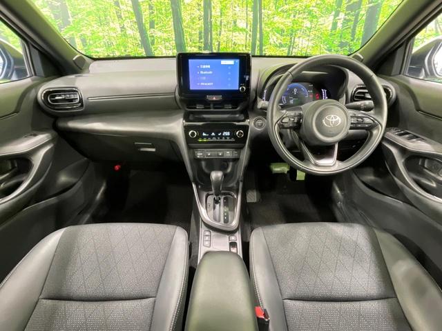 ヤリスクロス ハイブリッドZ 純正ナビ 全周囲カメラ レーダークルーズ 衝突軽減装置 ETC ドラレコ ブラインドスポットモニター クリアランスソナー LEDヘッド パワーシート ハーフレザーシート ステアリングヒーター(2枚目)