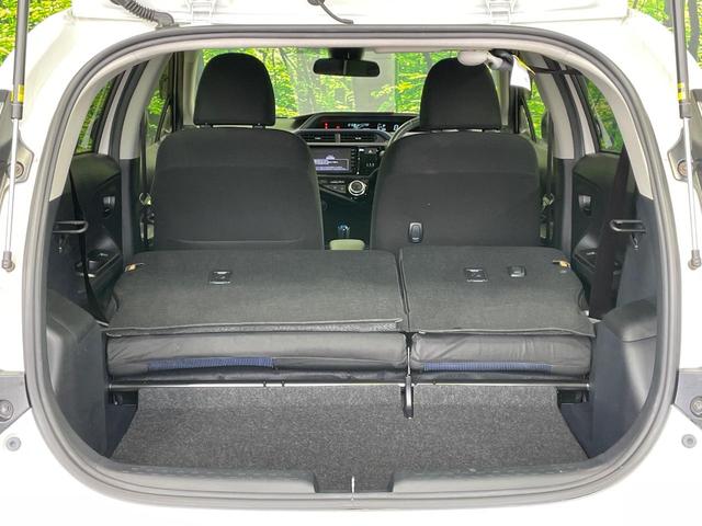 アクア S 純正ナビ バックカメラ 衝突軽減装置 ETC クリアランスソナー LEDヘッド スマートキー オートライト オートエアコン オートマチックハイビーム ステアリングスイッチ Bluetooth再生(11枚目)