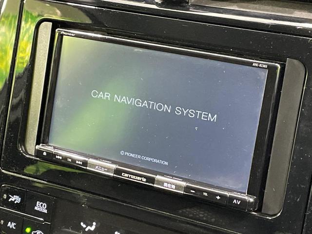 プリウス S ナビ バックカメラ レーダークルーズ 衝突軽減装置 ドラレコ ETC LEDヘッド クリアランスソナー オートマチックハイビーム 車線逸脱警報 オートライト オートエアコン ステアリングスイッチ(3枚目)