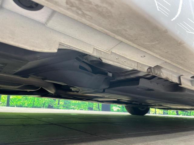 プリウス S ナビ バックカメラ レーダークルーズ 衝突軽減装置 ドラレコ ETC LEDヘッド クリアランスソナー オートマチックハイビーム 車線逸脱警報 オートライト オートエアコン ステアリングスイッチ(23枚目)