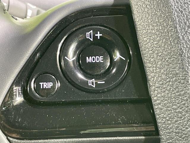 プリウス S ナビ バックカメラ レーダークルーズ 衝突軽減装置 ドラレコ ETC LEDヘッド クリアランスソナー オートマチックハイビーム 車線逸脱警報 オートライト オートエアコン ステアリングスイッチ(46枚目)