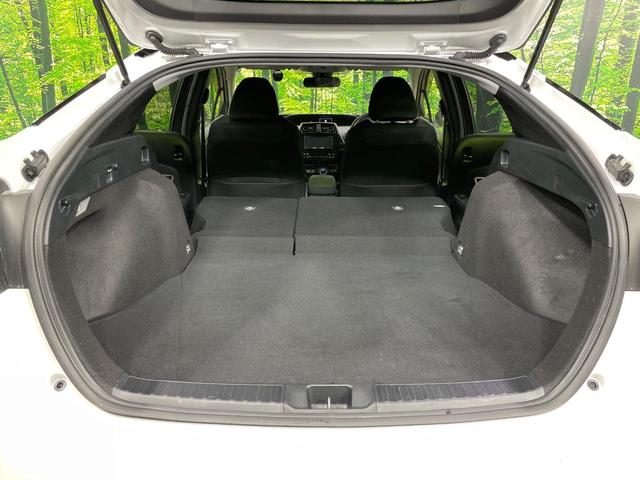 プリウス S ナビ バックカメラ レーダークルーズ 衝突軽減装置 ドラレコ ETC LEDヘッド クリアランスソナー オートマチックハイビーム 車線逸脱警報 オートライト オートエアコン ステアリングスイッチ(55枚目)