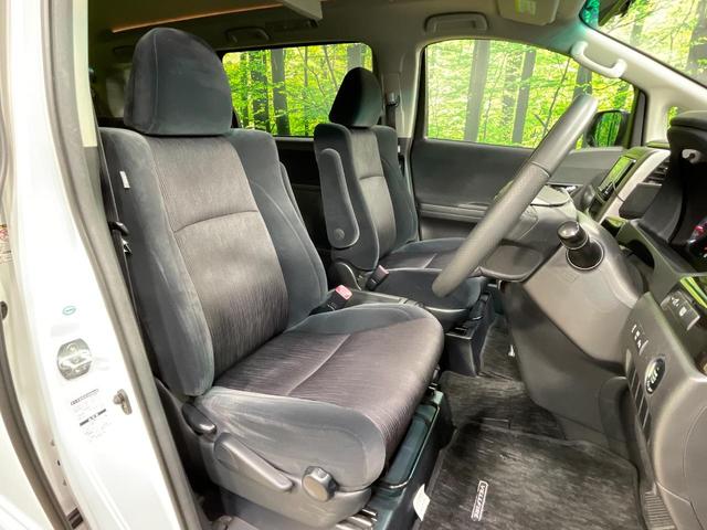 ヴェルファイア ２．４Ｚ　両側電動スライドドア　ナビ　後席モニター　バックカメラ　ドラレコ　コーナーセンサー　スマートキー　ＨＩＤヘッド　ビルトインＥＴＣ　純正１８インチＡＷ　オートライト　デュアルエアコン（8枚目）