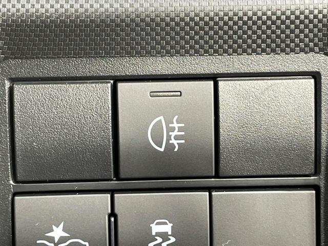 ライズ Z 衝突軽減 コーナーセンサー スマートキー LEDヘッド 純正17インチアルミ 車線逸脱警報 オートマチックハイビーム オートエアコン LEDフォグ オートエアコン レーダークルーズ(28枚目)