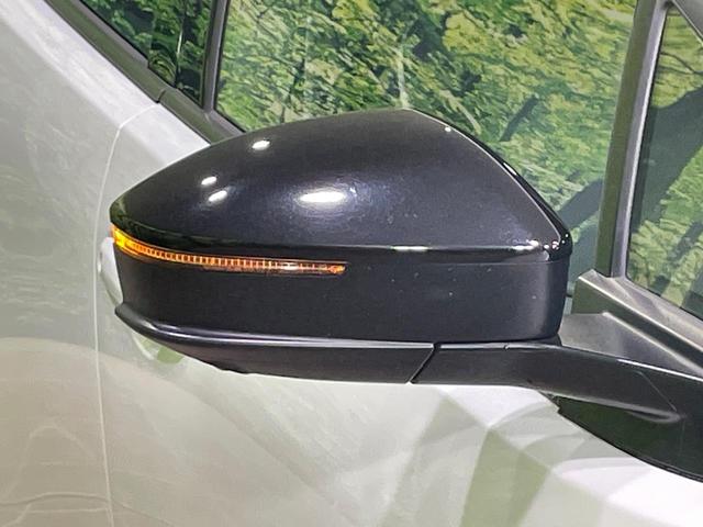 プリウス Z ガラスルーフ 純正12型ナビ 全周囲カメラ 100V電源 衝突軽減 電動リアゲート 合皮シート デジタルインナーミラー シートエアコン パワーシート ドラレコ コーナーセンサー LEDヘッド ETC(68枚目)