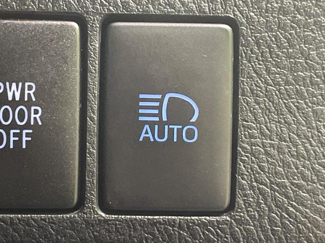 ヴェルファイア 2.5Z Aエディション サンルーフ 後席モニター BIG-X11型ナビ 両側電動スライドドア バックカメラ 衝突軽減 ドラレコ コーナーセンサー スマートキー LEDヘッド ETC 純正18インチAW オートハイビーム(40枚目)