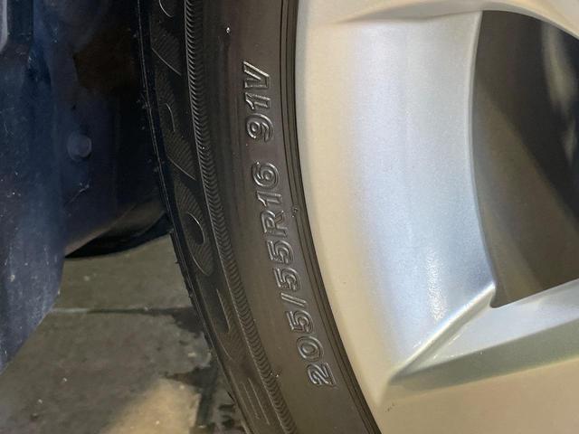 カローラスポーツ G MT車 純正ディスプレイオーディオ バックカメラ 衝突軽減 レーダークルーズ コーナーセンサー スマートキー LEDヘッド 純正16インチアルミ オートハイビーム 車線逸脱警報 オートライト(52枚目)