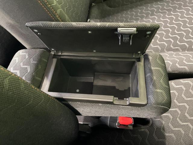 スペーシアギア ハイブリッドXZ 2トーン 届出済未使用車 両側電動スライドドア 純正9型ナビ 全周囲カメラ 衝突軽減 レーダークルーズ コーナーセンサー スマートキー LEDヘッド 純正14インチAW オートハイビーム 車線逸脱警報(51枚目)