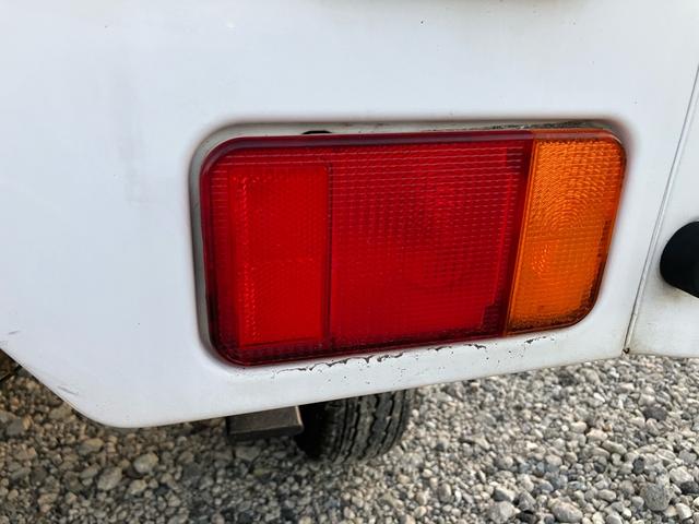 キャリイトラック KCエアコン・パワステ ラジオ マニュアル5速 4WD  エアコン 3方開(28枚目)