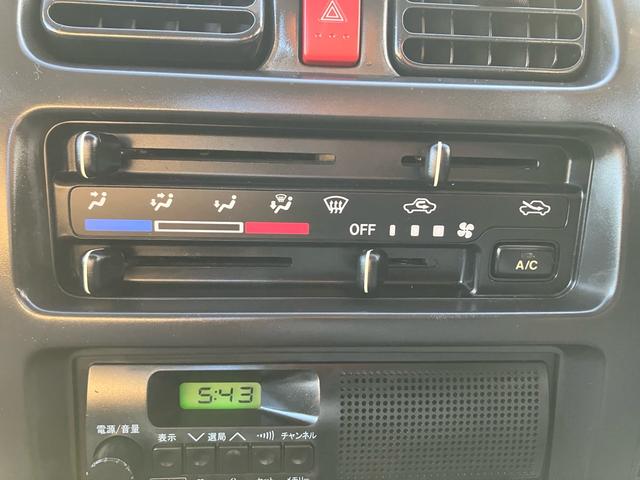 キャリイトラック KCエアコン・パワステ ラジオ マニュアル5速 4WD  エアコン 3方開(33枚目)