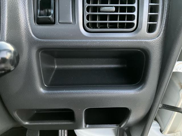 キャリイトラック KCエアコン・パワステ ラジオ マニュアル5速 4WD  エアコン 3方開(48枚目)