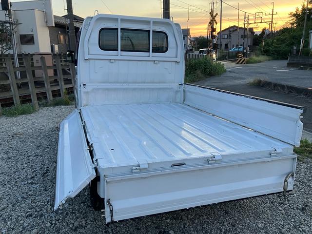 キャリイトラック KCエアコン・パワステ ラジオ マニュアル5速 4WD  エアコン 3方開(53枚目)