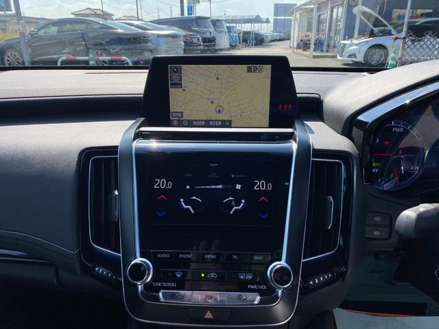 クラウンハイブリッド ＲＳアドバンス　レザーシートシートＡＣ　ＨＵＤ　ＢＳＭ　ＥＴＣ　クルコン　Ｄインナーミラー　メーカーナビ　ＴＳＳ　クリアラスソナー　３眼ＬＥＤライトフォグ　バックカメラ　純正１８インチアルミ（20枚目）