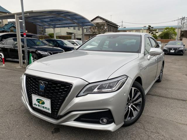クラウンハイブリッド Ｇ　全方位カメラ　本革シート　クリアランスソナー　ヘッドアップディスプレイ　ナビ　フルセグＴＶ　レーンアシスト　ブラインドスポットモニター　純正アルミ　３眼ＬＥＤ　シートヒーター＆エアコン　パワーシート（2枚目）