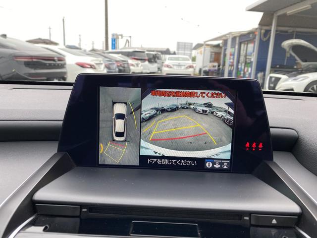 クラウンハイブリッド Ｇ　全方位カメラ　本革シート　クリアランスソナー　ヘッドアップディスプレイ　ナビ　フルセグＴＶ　レーンアシスト　ブラインドスポットモニター　純正アルミ　３眼ＬＥＤ　シートヒーター＆エアコン　パワーシート（23枚目）