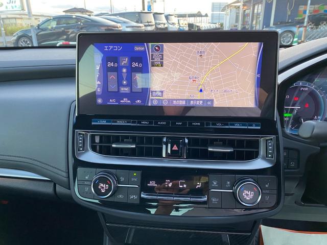 クラウンハイブリッド ＲＳアドバンス　後期モデル　全方向カメラ　レザーシート　シートＡＣ　ＨＵＤ　ＢＳＭ　デジタルインナーミラー　ＥＴＣ　メーカーナビ　３眼ＬＥＤライト　フォグ　純正１８インチアルミ　フルセグＴＶ　ＣＤ　ＤＶＤ（20枚目）
