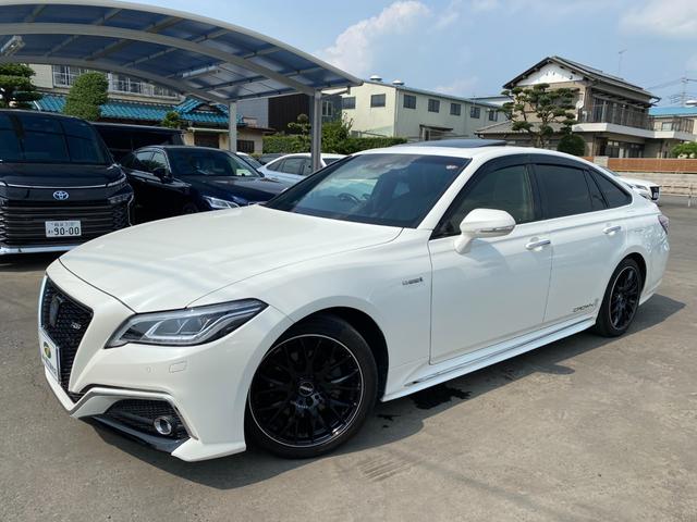 クラウンハイブリッド ＲＳ　トヨタセーフティセンス　サンルーフ　黒レザーシート　シートＡＣ　メーカーナビ　ＥＴＣ　クルコン　ＴＳＳ　クリアラスソナー　３眼ＬＥＤライト　フォグ　バックカメラ　ＲＡＹＳ１８インチアルミホイール（10枚目）