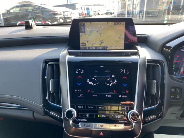クラウンハイブリッド ＲＳ　全方向カメラ　ＨＵＤ　ＢＳＭ　ＴＳＳ　ハンドル／シートヒーター　クリアラスソナー　クルコン　メーカーナビＴＶ　ＥＴＣ　ブルートゥース　３眼ＬＥＤライト　フォグ　純正１８インチアルミ（20枚目）