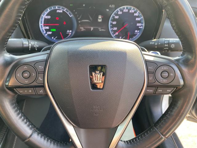 クラウンハイブリッド ＲＳ　全方向カメラ　ＨＵＤ　ＢＳＭ　ＴＳＳ　ハンドル／シートヒーター　クリアラスソナー　クルコン　メーカーナビＴＶ　ＥＴＣ　ブルートゥース　３眼ＬＥＤライト　フォグ　純正１８インチアルミ（21枚目）