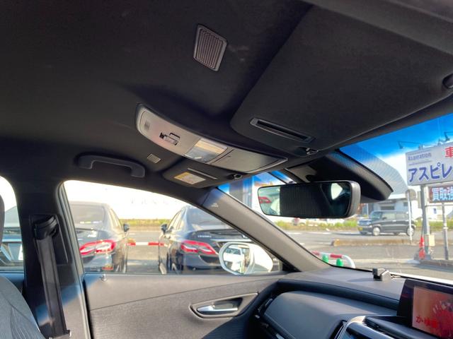 クラウンハイブリッド ＲＳ　全方向カメラ　ＨＵＤ　ＢＳＭ　ＴＳＳ　ハンドル／シートヒーター　クリアラスソナー　クルコン　メーカーナビＴＶ　ＥＴＣ　ブルートゥース　３眼ＬＥＤライト　フォグ　純正１８インチアルミ（24枚目）