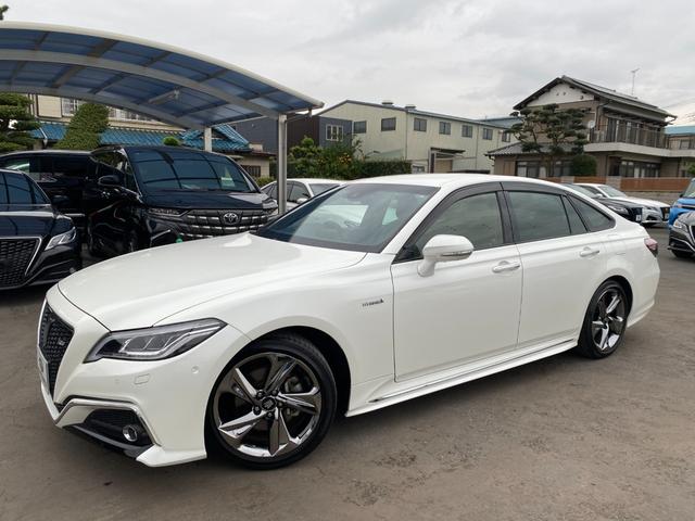 クラウンハイブリッド ＲＳアドバンス　ハーフレザーシート　ハンドル／シートヒーター　ＨＵＤ　ＢＳＭ　デジタルインナーミラー　メーカーナビ　ＥＴＣ　全方向カメラ　３眼ＬＥＤライトクリアラスソナー　ＴＳＳ　純正１８インチアルミ（9枚目）