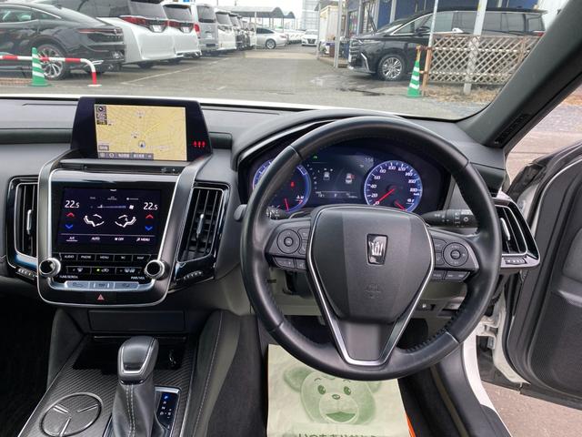 クラウンハイブリッド ＲＳアドバンス　ハーフレザーシート　ハンドル／シートヒーター　ＨＵＤ　ＢＳＭ　デジタルインナーミラー　メーカーナビ　ＥＴＣ　全方向カメラ　３眼ＬＥＤライトクリアラスソナー　ＴＳＳ　純正１８インチアルミ（19枚目）