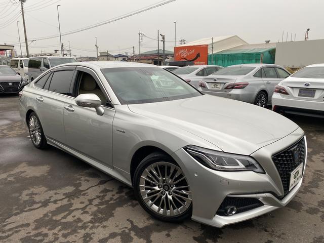 クラウンハイブリッド Ｇ　全方向カメラ　ＴＳＳ　クリアラスソナー　３眼ＬＥＤライト　フォグ　１８インチアルミ　メーカーナビ　ＨＵＤ　ＢＳＭ　ＥＴＣ２．０　デジタルインナーミラー（7枚目）