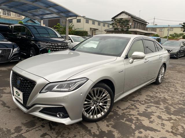 クラウンハイブリッド Ｇ　全方向カメラ　ＴＳＳ　クリアラスソナー　３眼ＬＥＤライト　フォグ　１８インチアルミ　メーカーナビ　ＨＵＤ　ＢＳＭ　ＥＴＣ２．０　デジタルインナーミラー（8枚目）