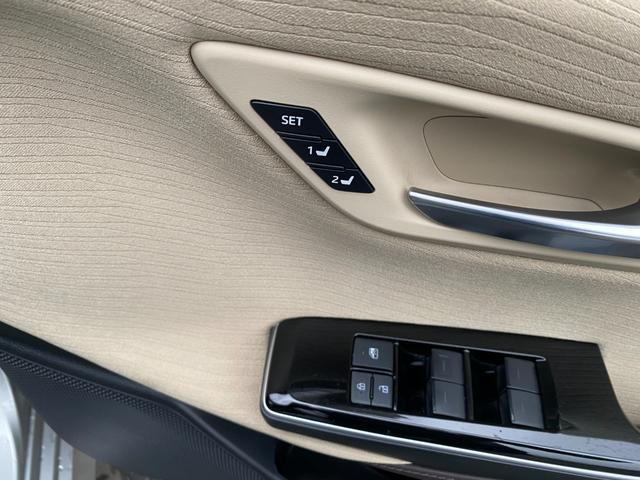 クラウンハイブリッド Ｇ　全方向カメラ　ＴＳＳ　クリアラスソナー　３眼ＬＥＤライト　フォグ　１８インチアルミ　メーカーナビ　ＨＵＤ　ＢＳＭ　ＥＴＣ２．０　デジタルインナーミラー（24枚目）