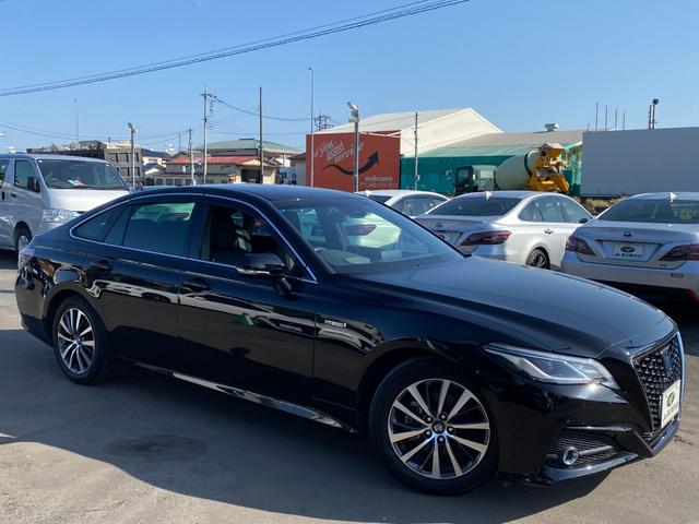 クラウンハイブリッド Ｓ　Ｃパッケージ　メーカーナビＴＶ　ＨＵＤ　ＢＳＭ　ハンドル／シートヒーター　ＥＴＣ　クルコン　ＴＳＳ　クリアラスソナー　ＬＥＤライト　フォグ　バックカメラ　純正アルミ（6枚目）