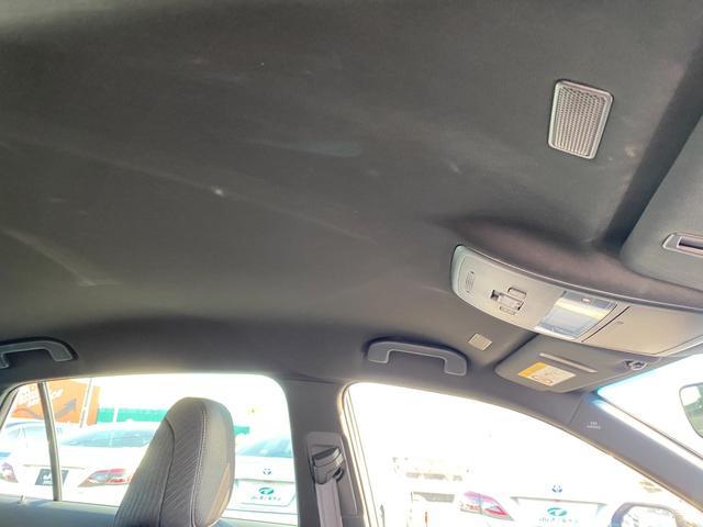 クラウンハイブリッド Ｓ　Ｃパッケージ　メーカーナビＴＶ　ＨＵＤ　ＢＳＭ　ハンドル／シートヒーター　ＥＴＣ　クルコン　ＴＳＳ　クリアラスソナー　ＬＥＤライト　フォグ　バックカメラ　純正アルミ（25枚目）