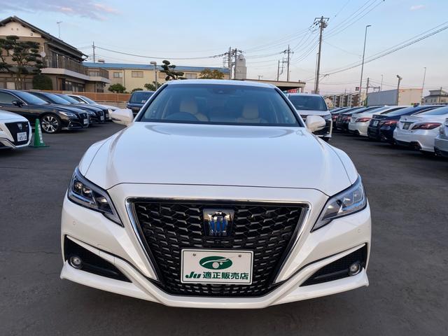 クラウンハイブリッド Ｇ－エグゼクティブ　全方向カメラ　ＴＳＳ　クリアラスソナー　３眼ＬＥＤライト　フォグ　１８インチアルミ　レザーシートＨＵＤ　ＢＳＭ　メーカーナビＴＶ　ＥＴＣ　クルコン　ブルートゥース（3枚目）