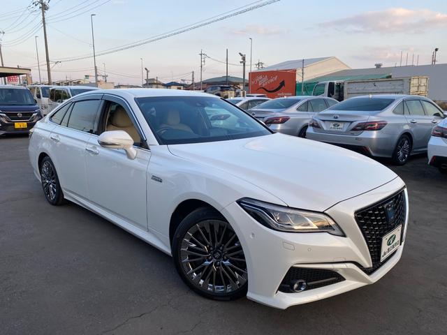 クラウンハイブリッド Ｇ－エグゼクティブ　全方向カメラ　ＴＳＳ　クリアラスソナー　３眼ＬＥＤライト　フォグ　１８インチアルミ　レザーシートＨＵＤ　ＢＳＭ　メーカーナビＴＶ　ＥＴＣ　クルコン　ブルートゥース（7枚目）