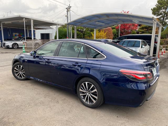 クラウンハイブリッド Ｓ　Ｃパッケージ　メーカーナビＴＶ　ハンドル／シートヒーター　ＨＵＤ　ＢＳＭ　ＥＴＣ　クルコン　　ＴＳＳ　クリアラスソナー　ＬＥＤライト　フォグ　バックカメラ　純正アルミ（13枚目）