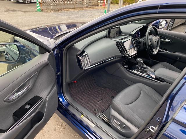 クラウンハイブリッド Ｓ　Ｃパッケージ　メーカーナビＴＶ　ハンドル／シートヒーター　ＨＵＤ　ＢＳＭ　ＥＴＣ　クルコン　　ＴＳＳ　クリアラスソナー　ＬＥＤライト　フォグ　バックカメラ　純正アルミ（14枚目）